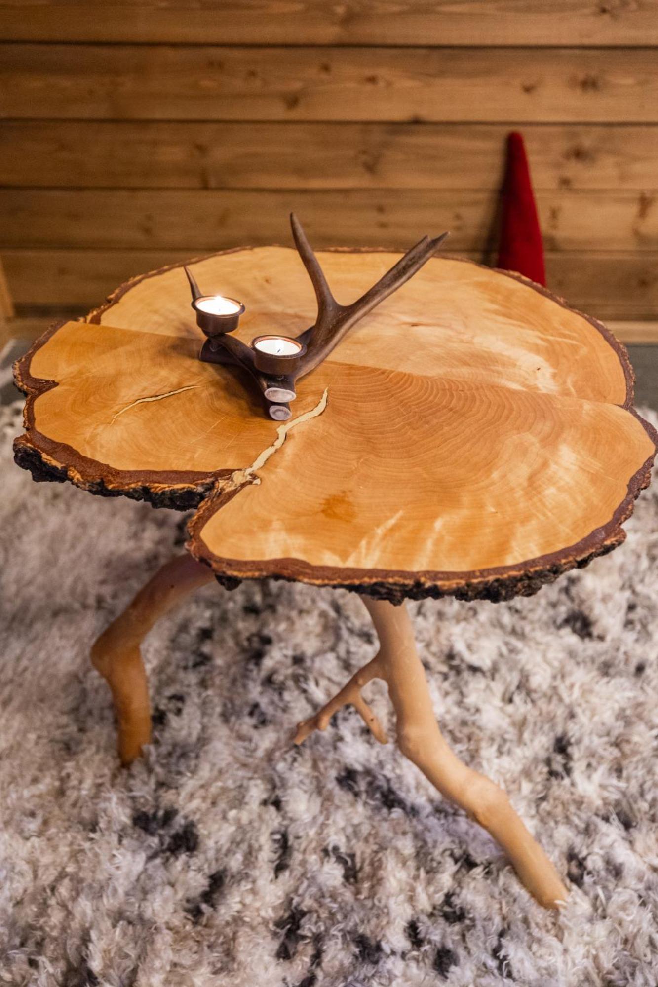 Art House Of Lady Christmas Villa Rovaniemi
