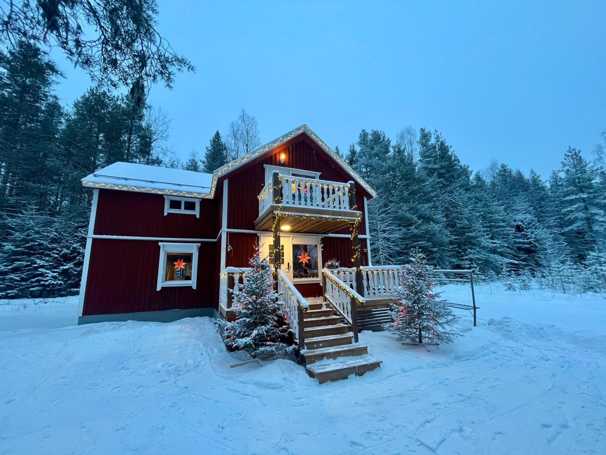 Art House Of Lady Christmas * Rovaniemi